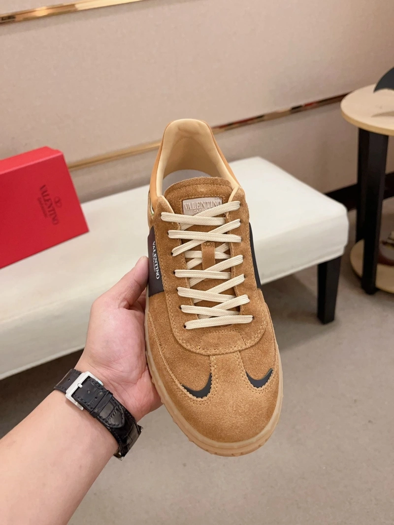 Bright Vxlxntino Sneakers 231187