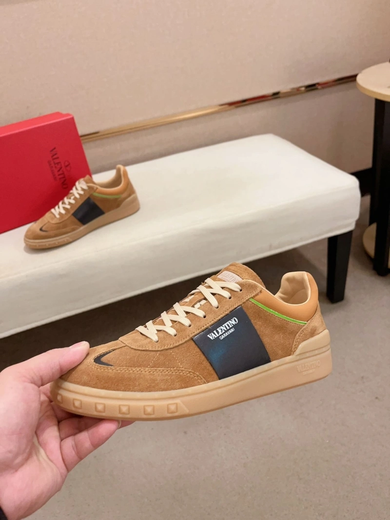 Bright Vxlxntino Sneakers 231187