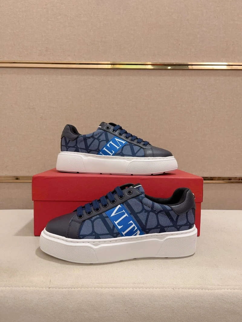 Sleek Vxlxntino Sneakers 231181
