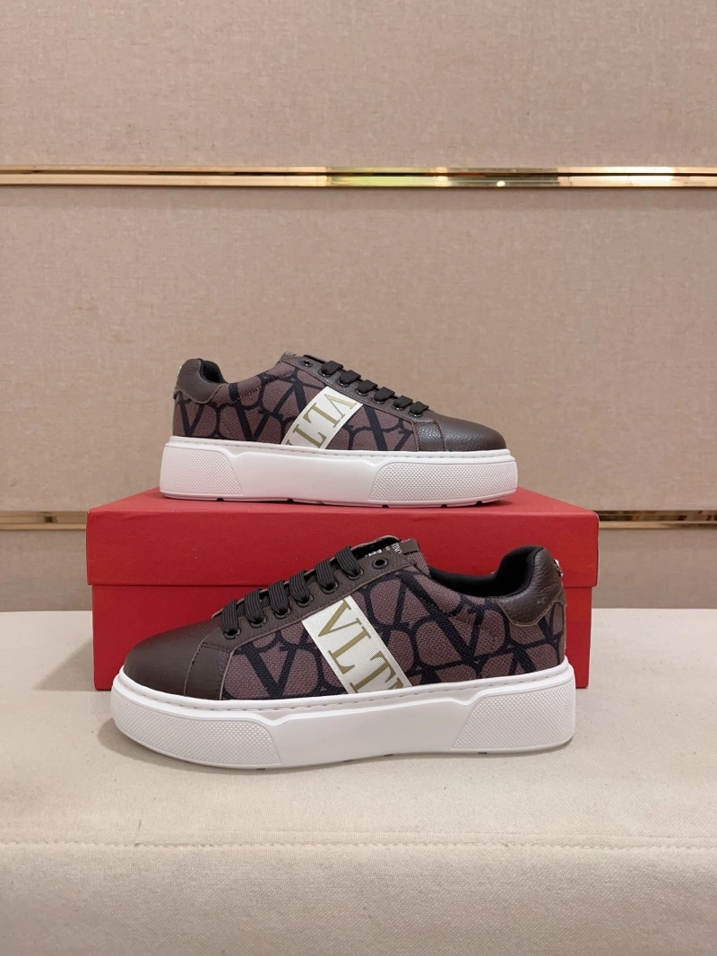 Compact Vxlxntino Sneakers 231189