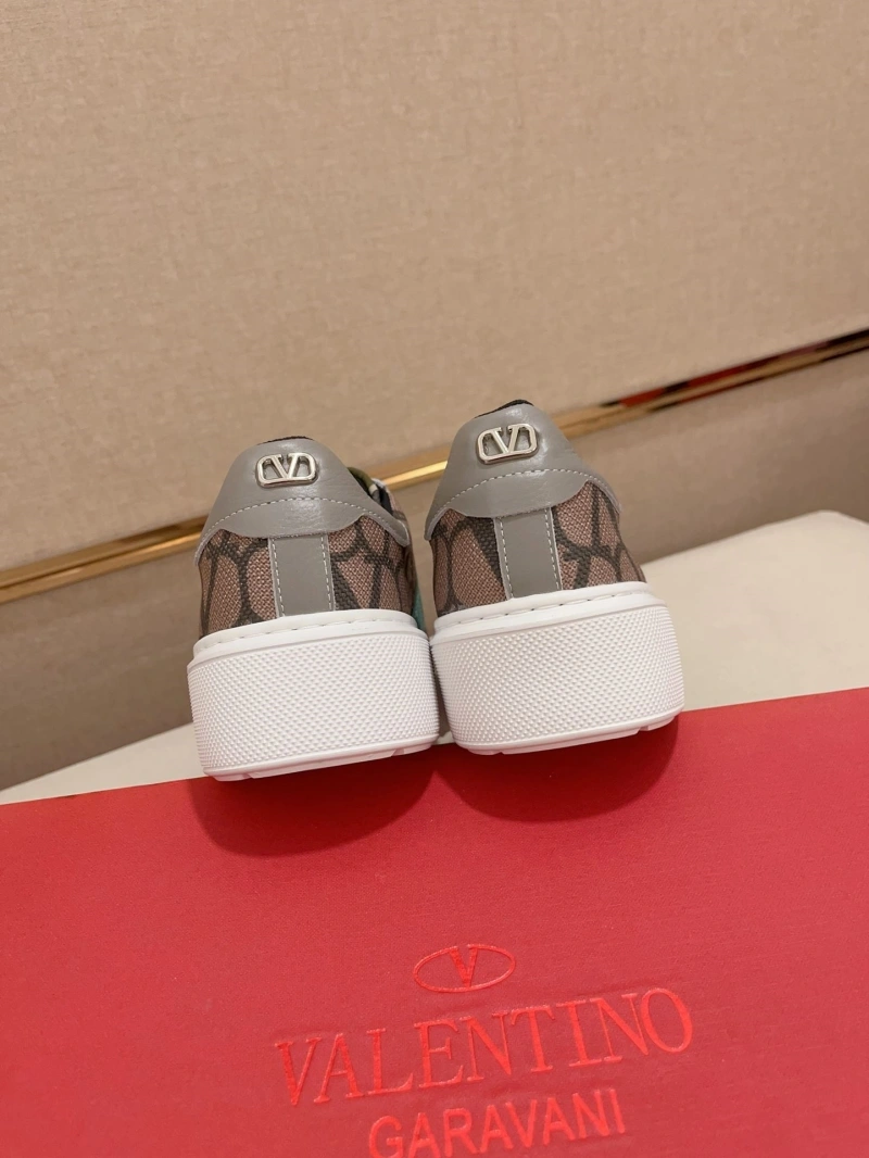 EyeCatching Vxlxntino Sneakers 231177