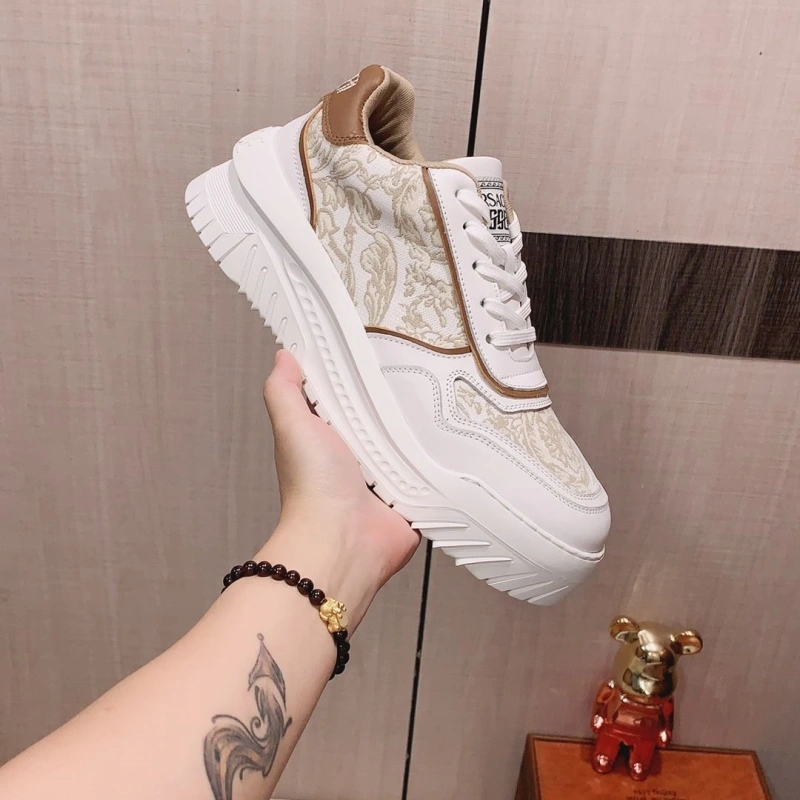 Gxvxnchy Sneakers Sophisticated 153461
