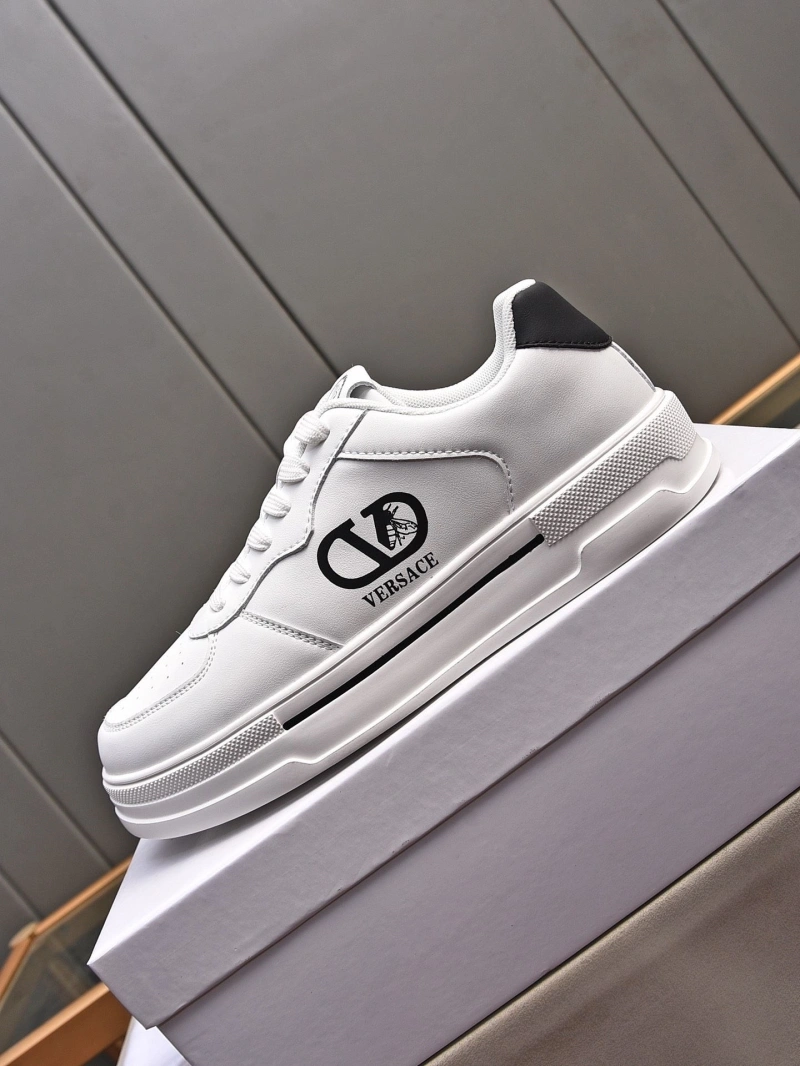 Vibrant Gxvxnchy Sneakers 153484