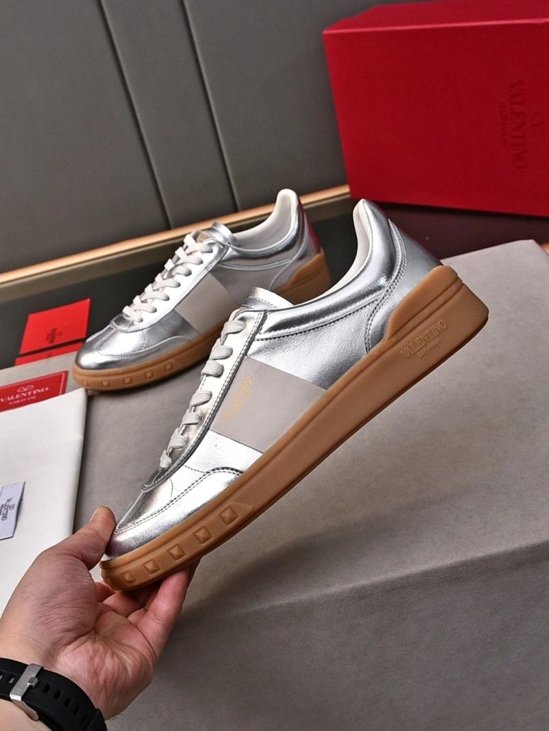 Timeless Vxlxntino Sneakers 231176