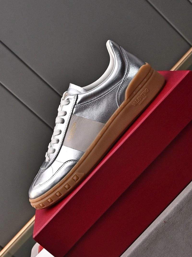 Timeless Vxlxntino Sneakers 231176