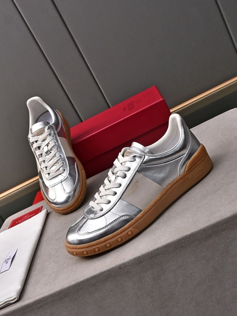 Timeless Vxlxntino Sneakers 231176