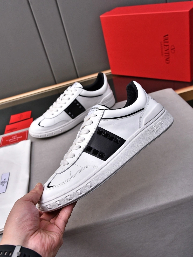 NewStyle Vxlxntino Sneakers 231172