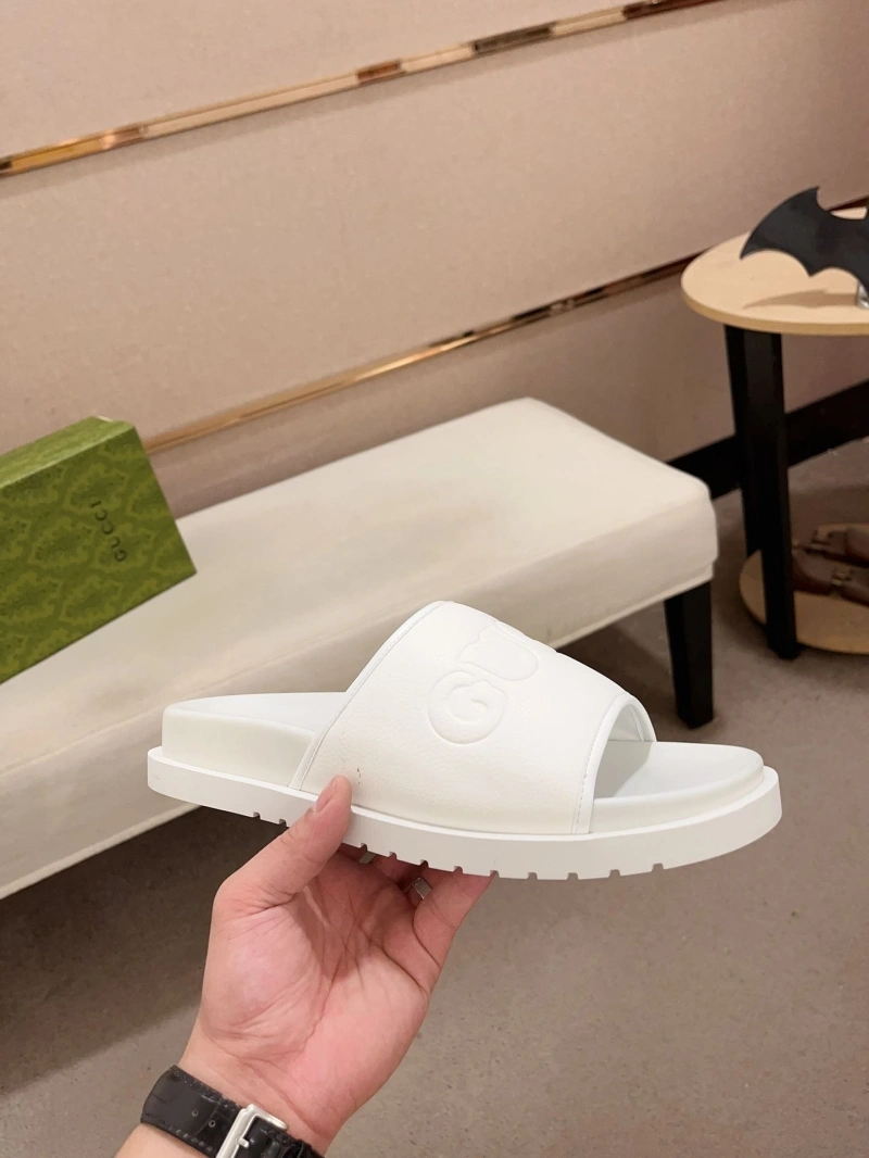 Resilient Gxccx Slippers 159589