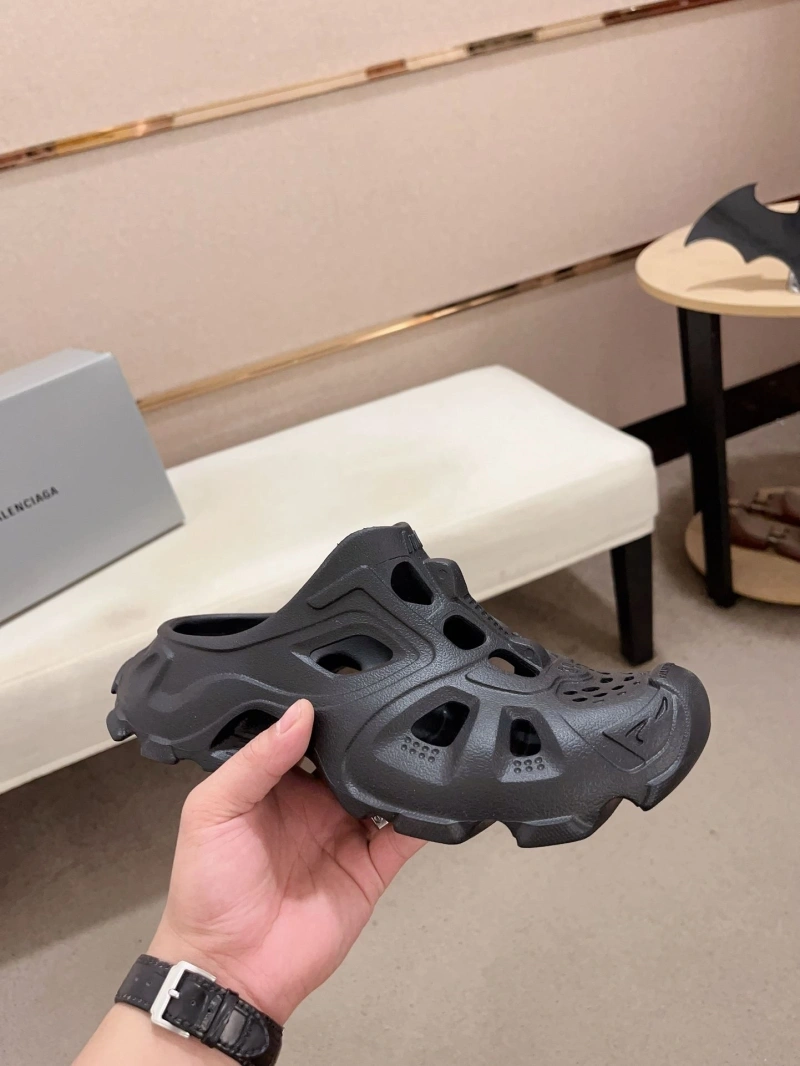 Bxlxnciaga Slippers Lightweight 109657