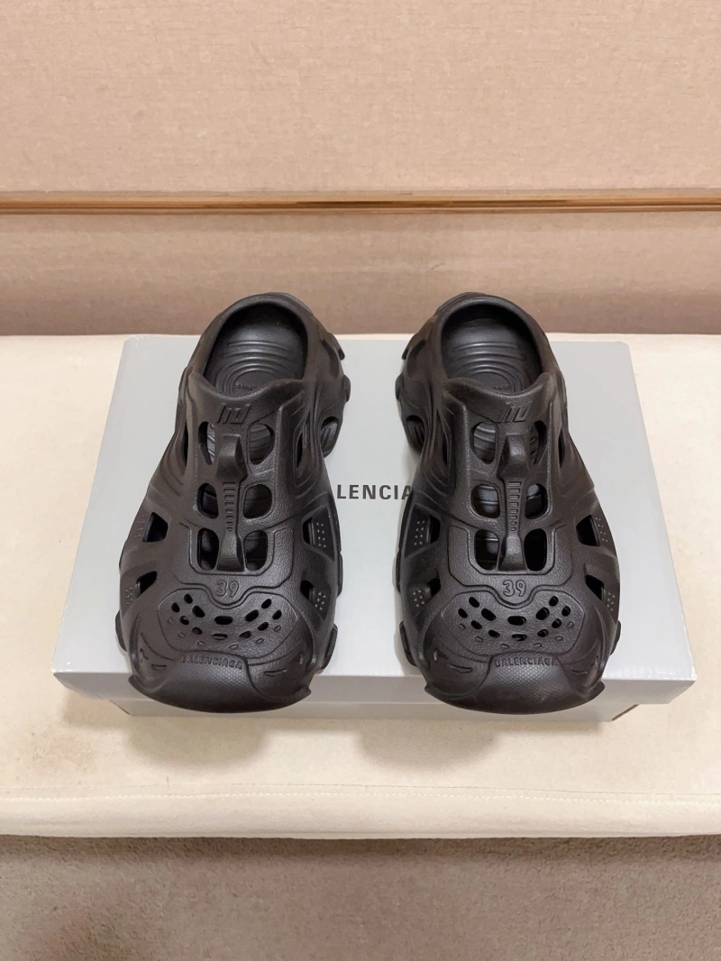Bxlxnciaga Slippers Lightweight 109657
