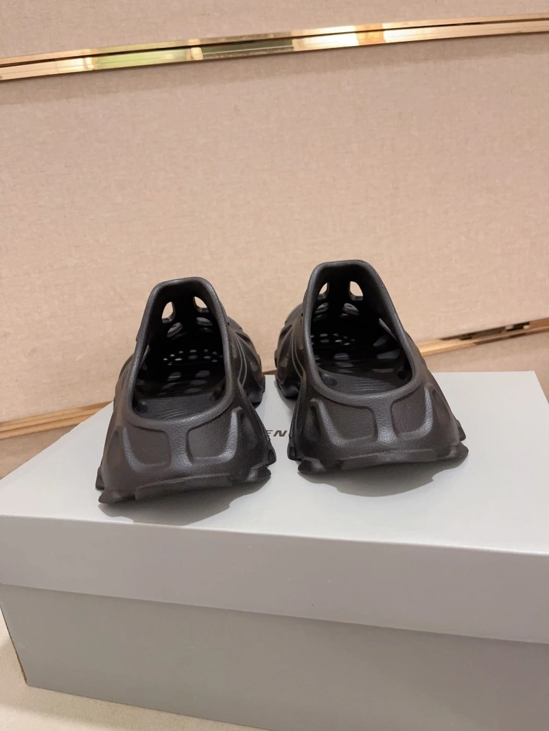 Bxlxnciaga Slippers Lightweight 109657