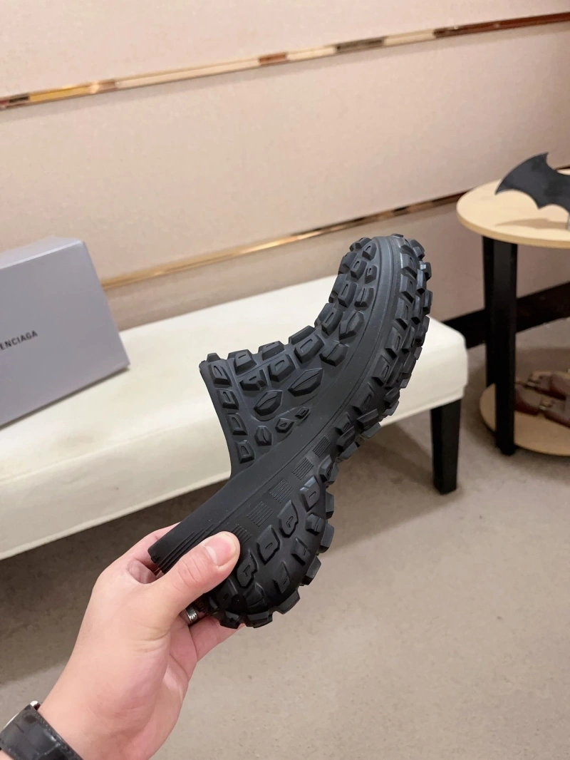 StreetReady Bxlxnciaga Slippers 109664