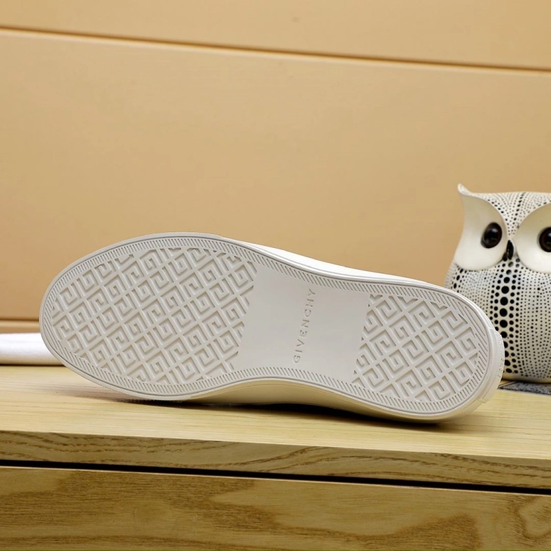 Gxvxnchy Sneakers NewStyle 153454