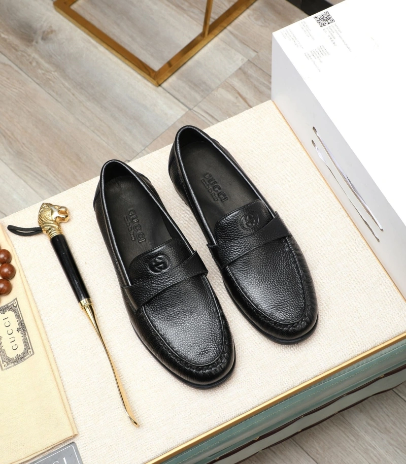 Vibrant Gxccx Leather Shoes 160373