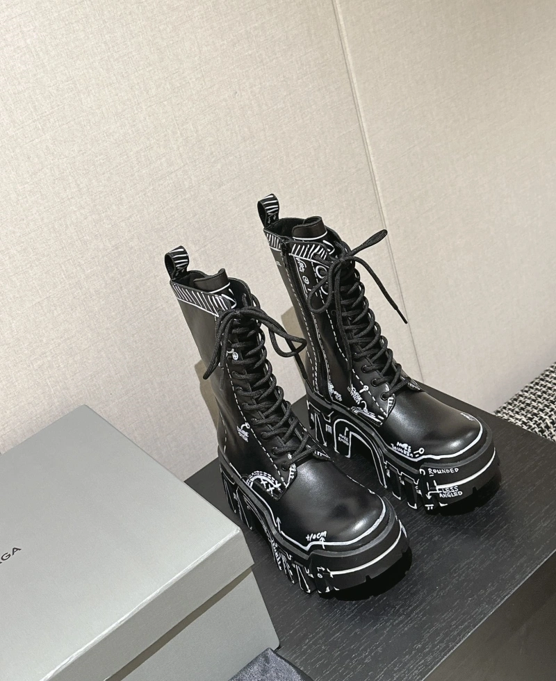 Bxlxnciaga Boots Minimalist 109686