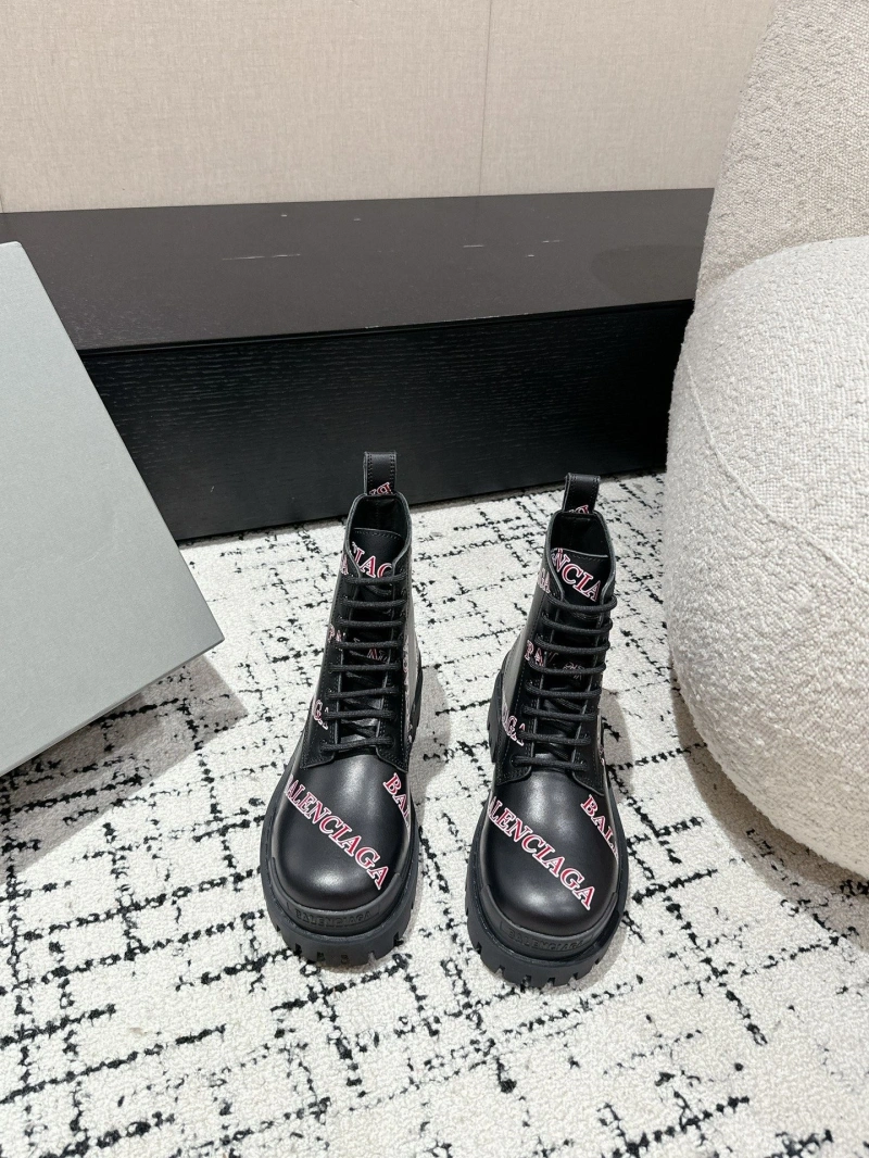 Bxlxnciaga Boots Sophisticated 109679