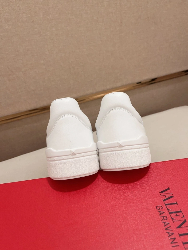 Soft Vxlxntino Sneakers 231171