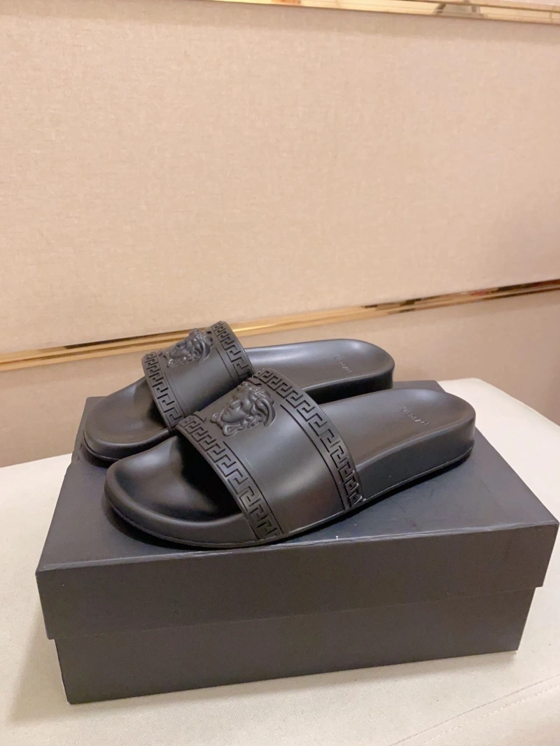 Gxvxnchy Slippers Compact 153505