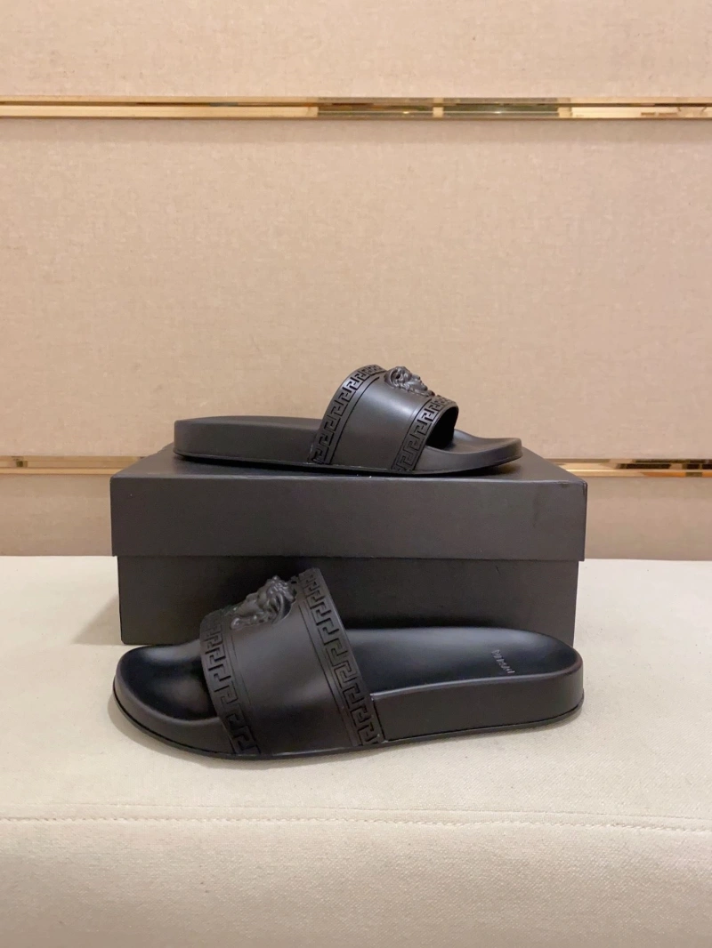 Gxvxnchy Slippers Compact 153505