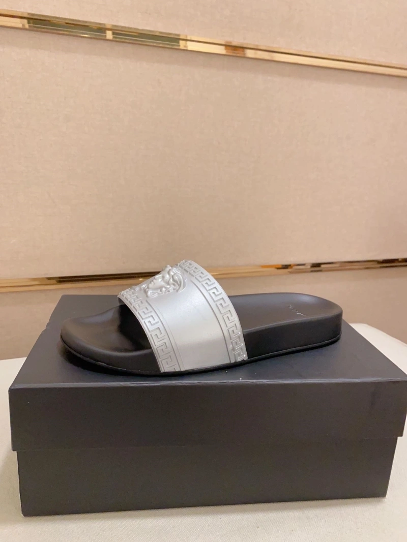 Gxvxnchy Slippers Sleek 153500