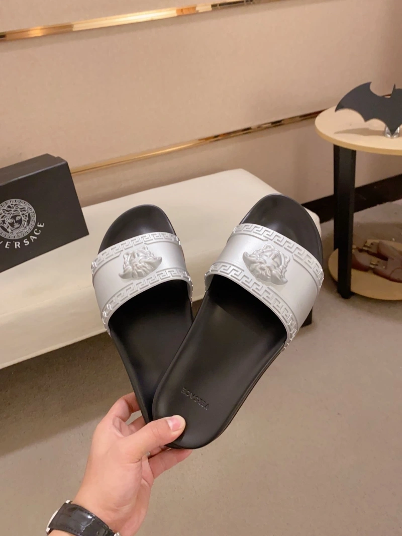 Gxvxnchy Slippers Sleek 153500