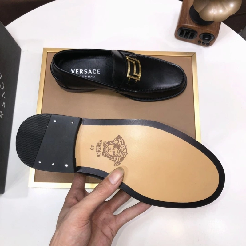 Gxvxnchy Leather Shoes Bold 153657