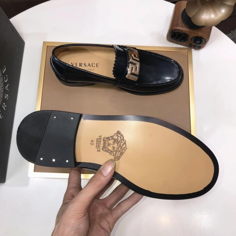 Trendy Gxvxnchy Leather Shoes 153645