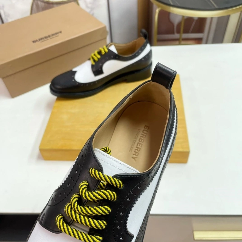 GoAnywhere Bxrbxrry Leather Shoes 115210