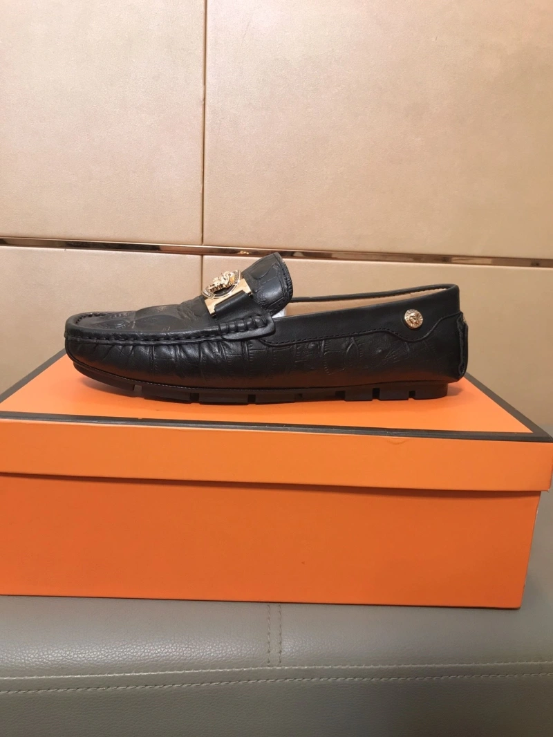 Trendsetting Gxvxnchy Leather Shoes 153637