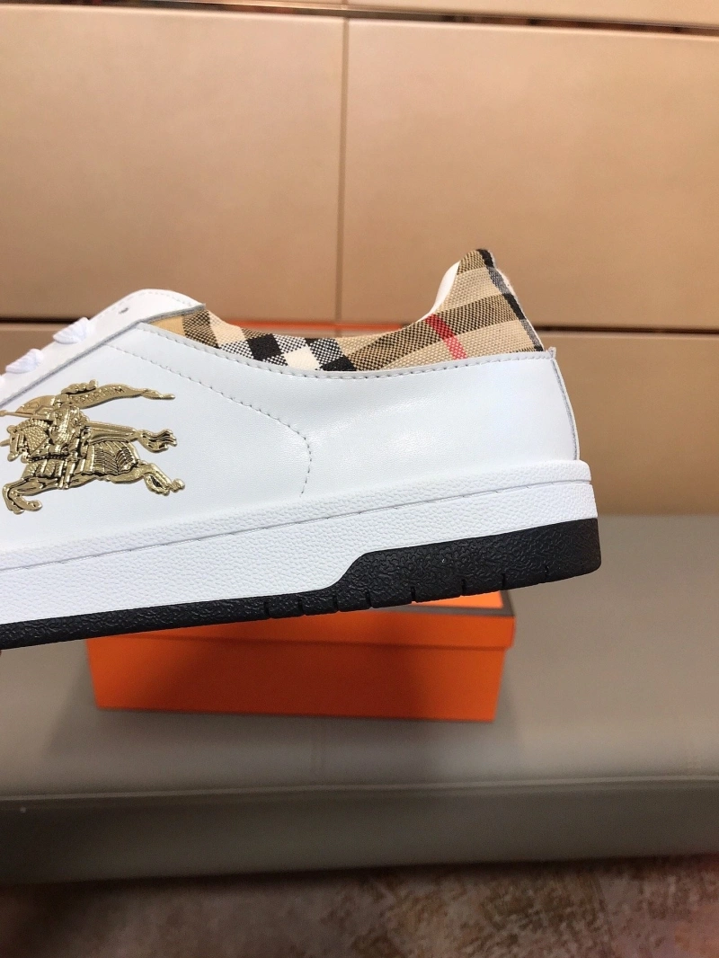 HighQuality Bxrbxrry Sneakers 115162