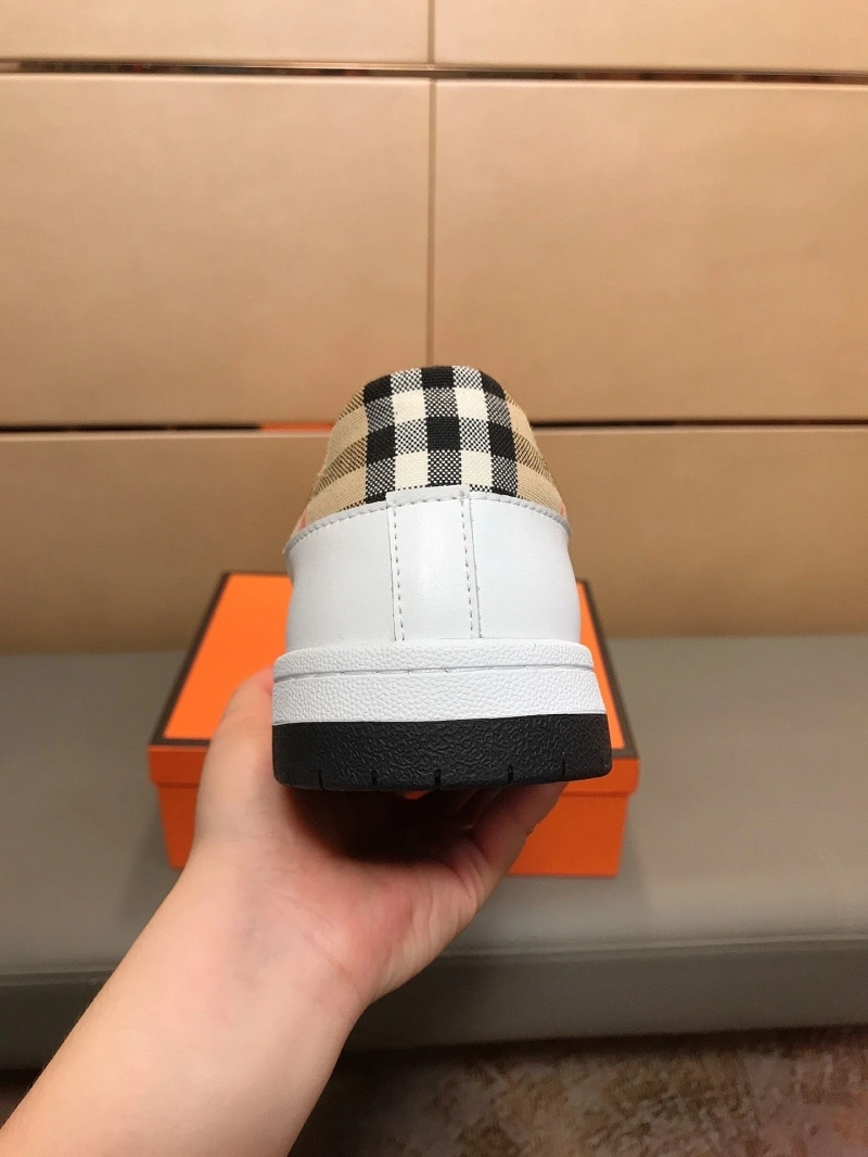 HighQuality Bxrbxrry Sneakers 115162