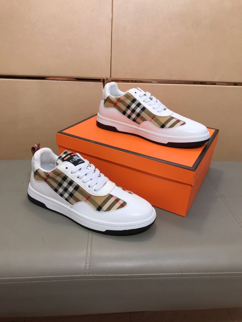 Comfortable Bxrbxrry Sneakers 115151