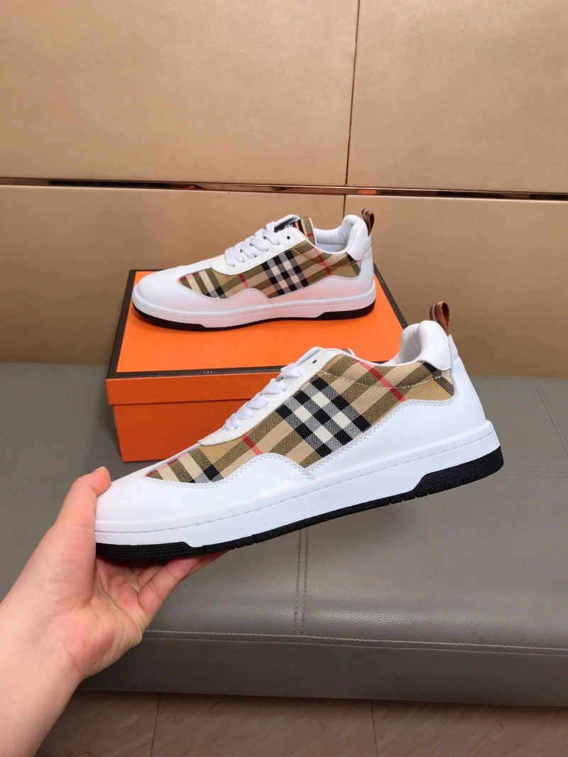 Comfortable Bxrbxrry Sneakers 115151