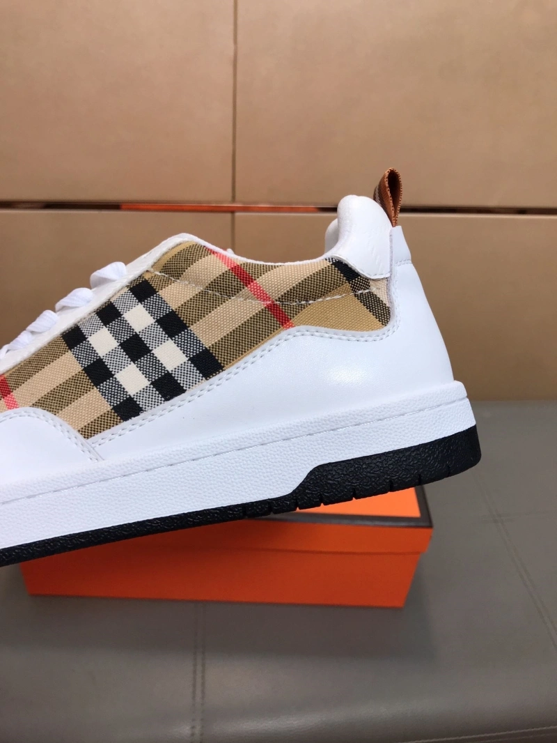Comfortable Bxrbxrry Sneakers 115151