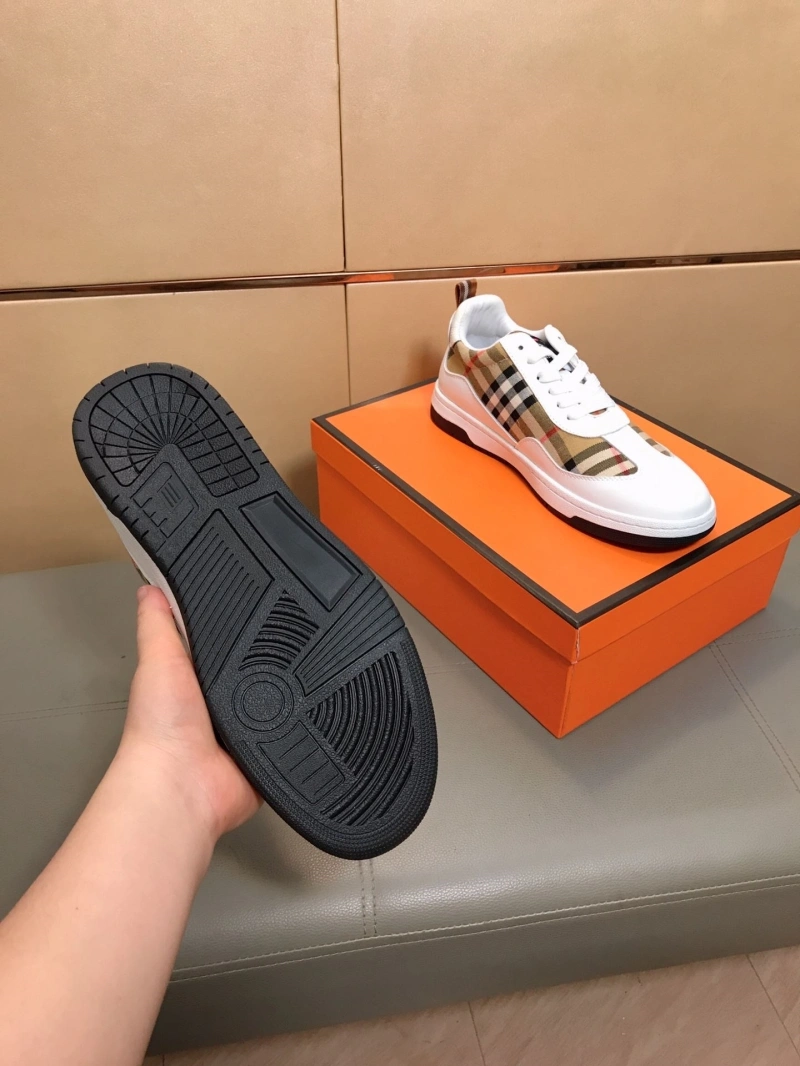 Comfortable Bxrbxrry Sneakers 115151
