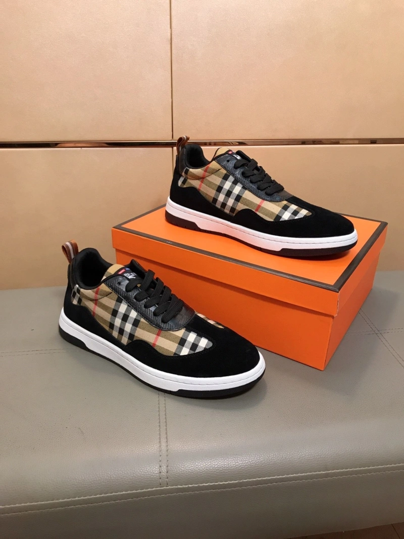 Flexible Bxrbxrry Sneakers 115160