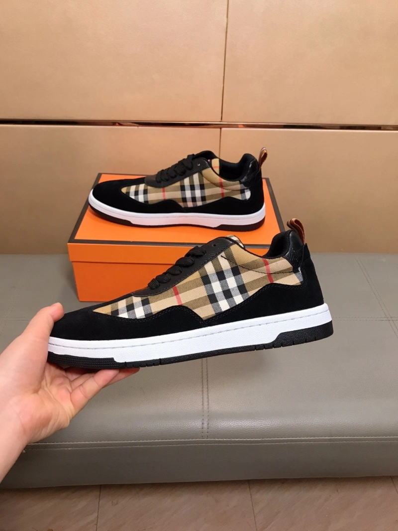 Flexible Bxrbxrry Sneakers 115160
