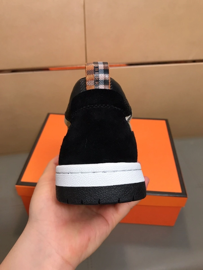 Flexible Bxrbxrry Sneakers 115160