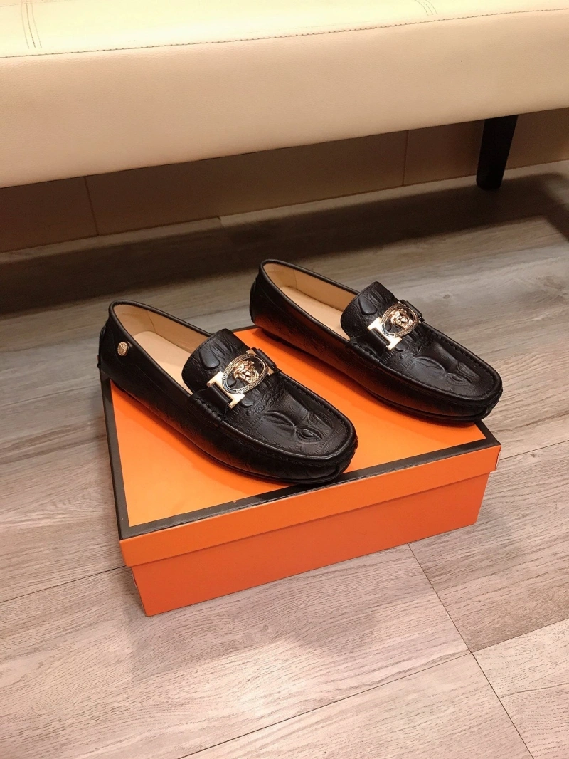 HighQuality Gxvxnchy Leather Shoes 153641