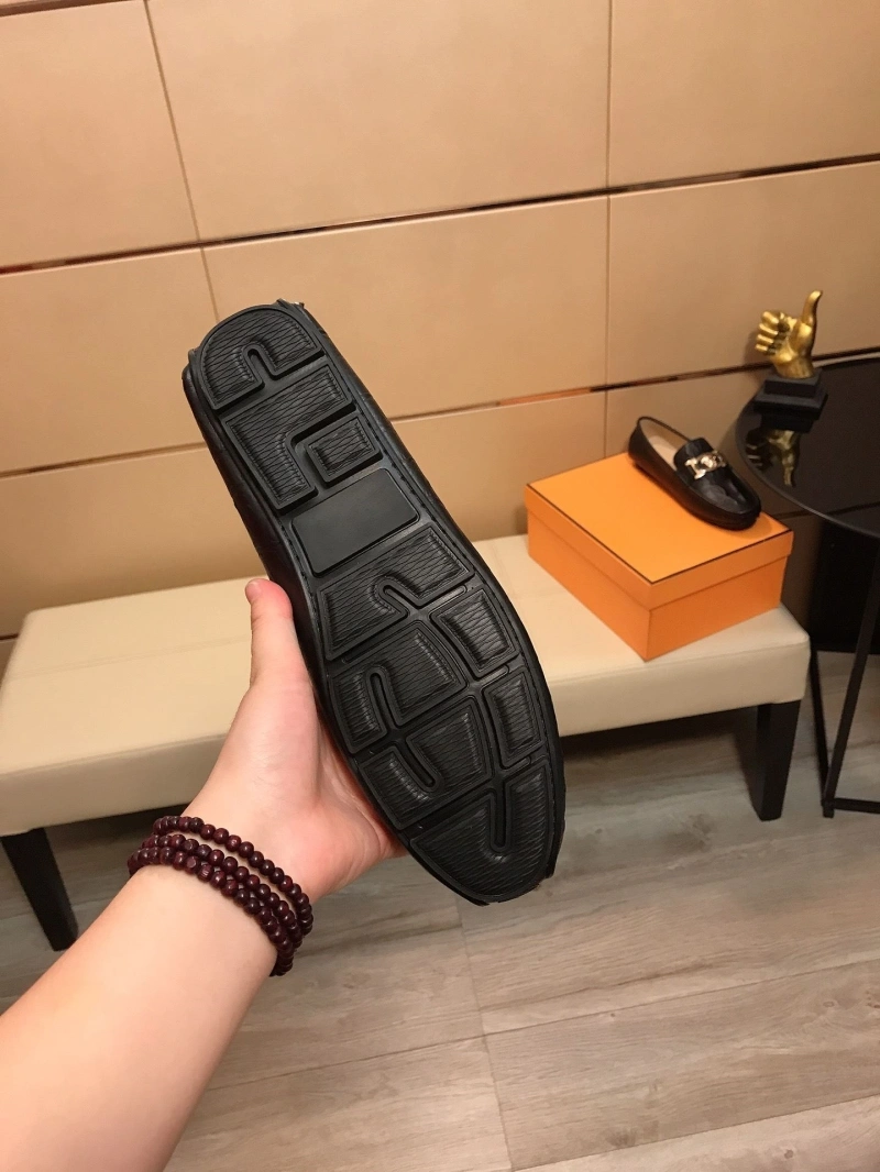 HighQuality Gxvxnchy Leather Shoes 153641