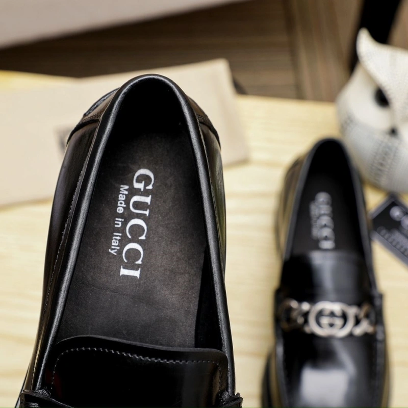 Gxccx Leather Shoes Vibrant 160330