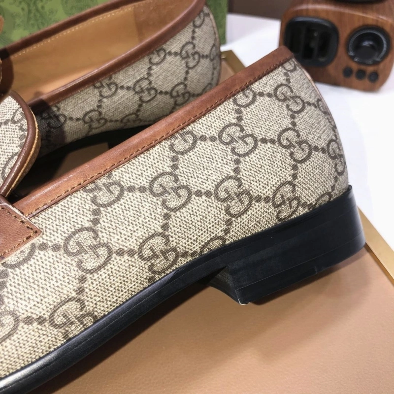 Reliable Gxccx Leather Shoes 160270