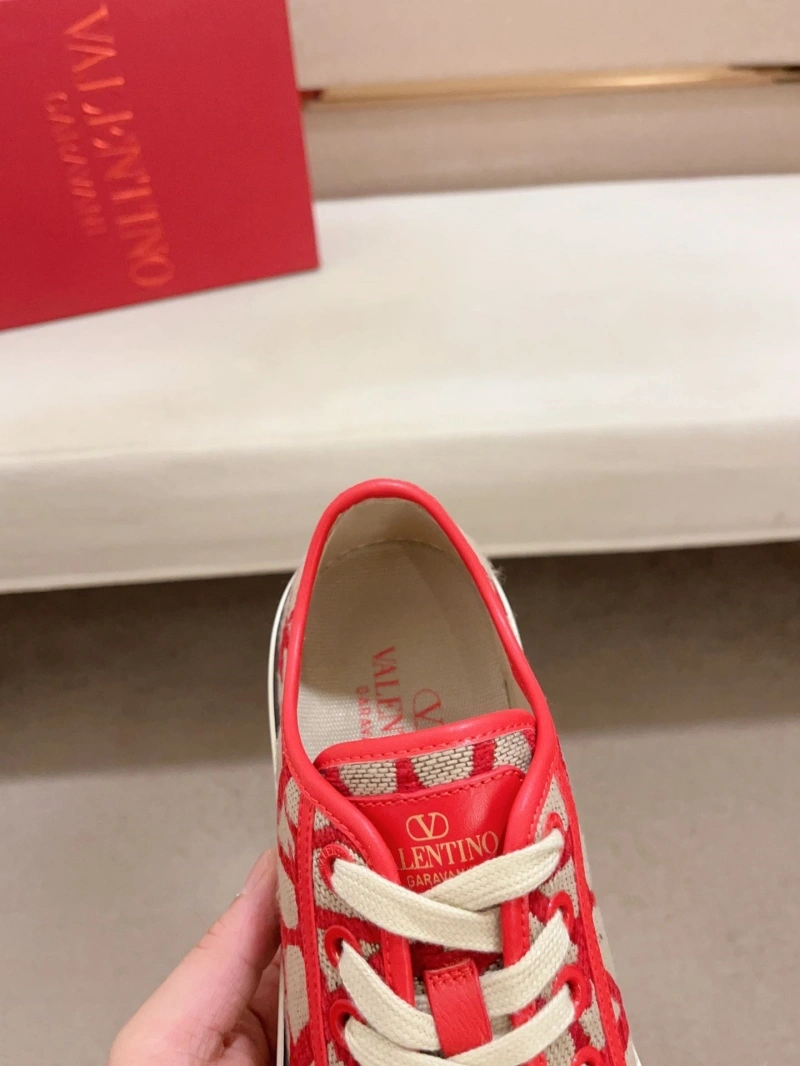 UrbanStyle Vxlxntino Sneakers 231169