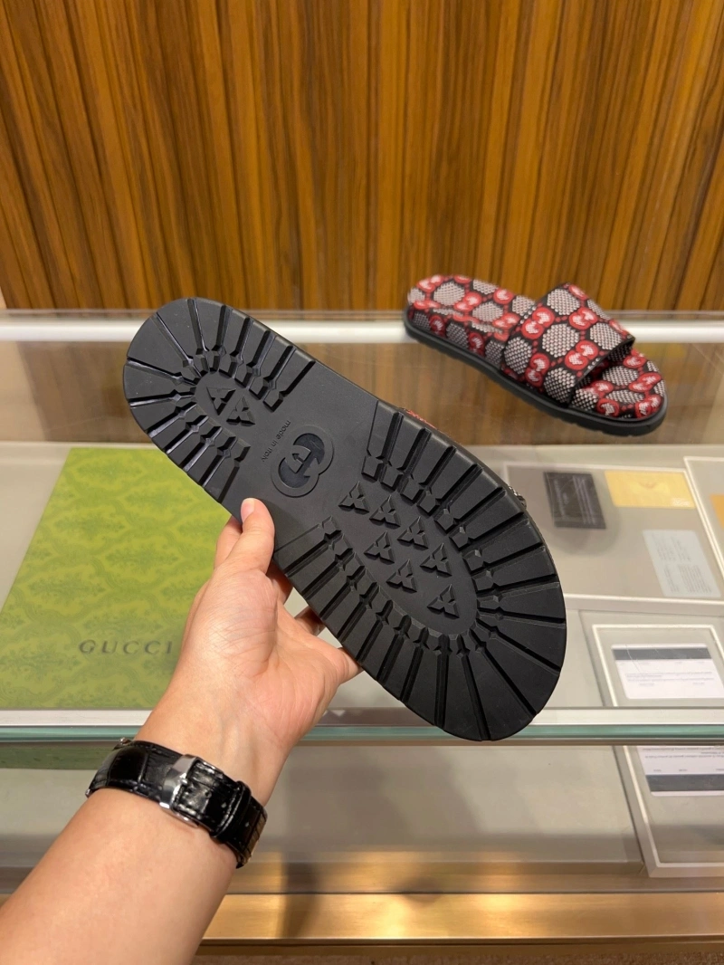 Trendsetting Gxccx Slippers 159574