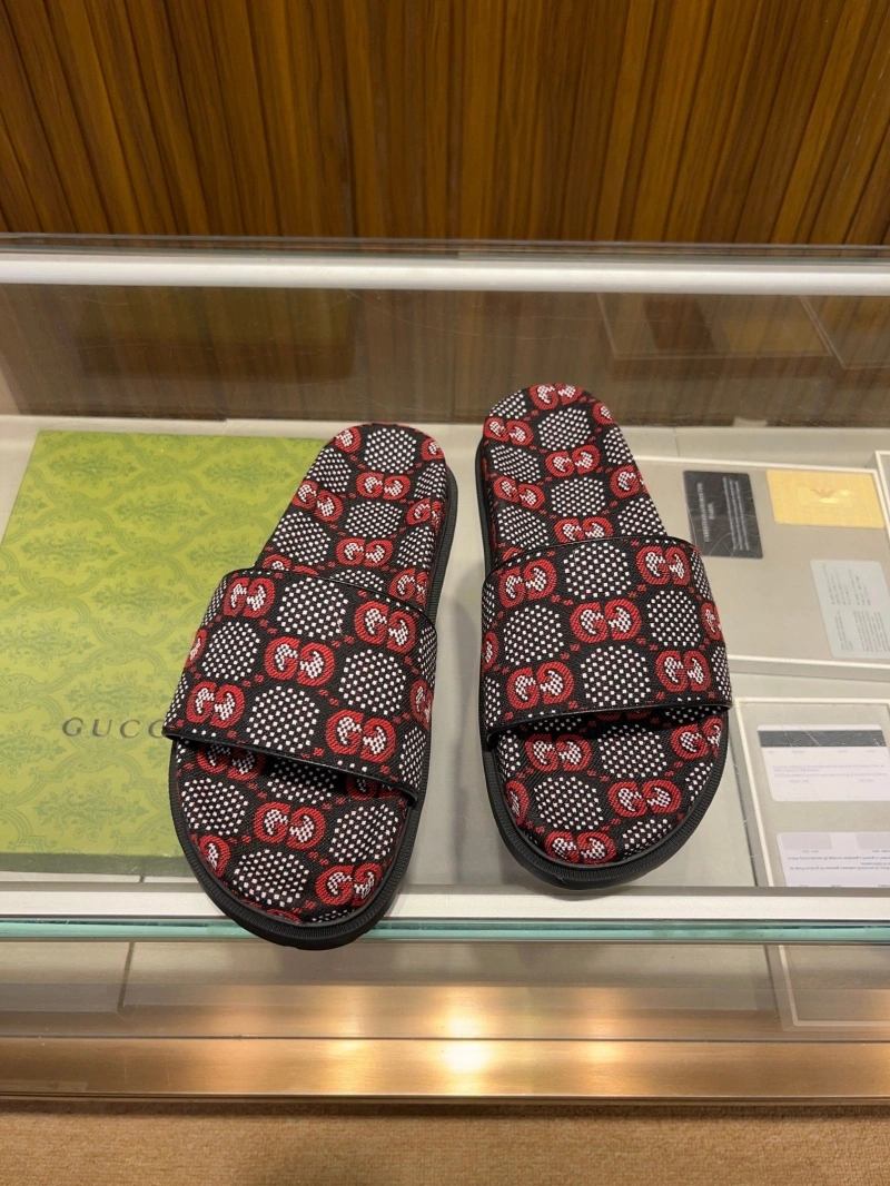 Trendsetting Gxccx Slippers 159574