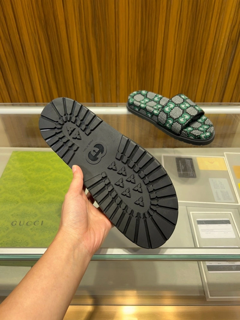 Trendy Gxccx Slippers 159578