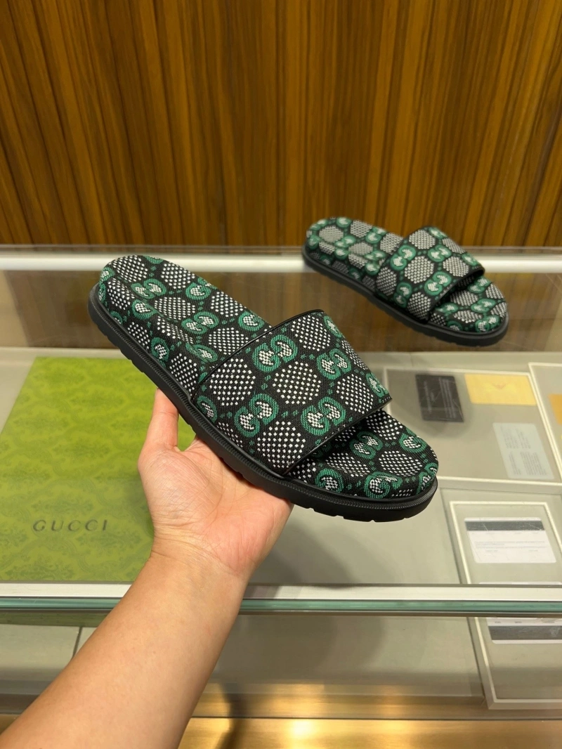Trendy Gxccx Slippers 159578
