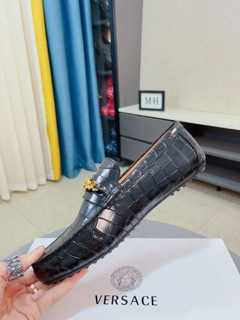 Vibrant Gxvxnchy Leather Shoes 153627