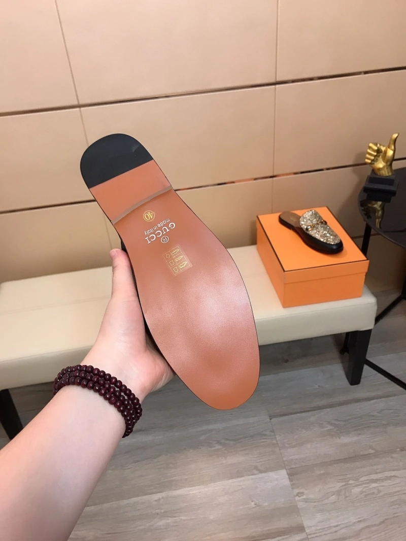 Trendy Gxccx Slippers 159576