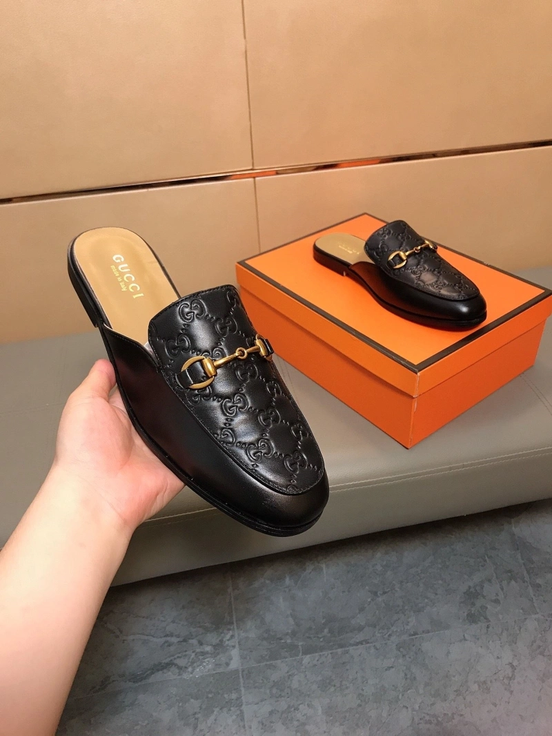Resilient Gxccx Slippers 159558